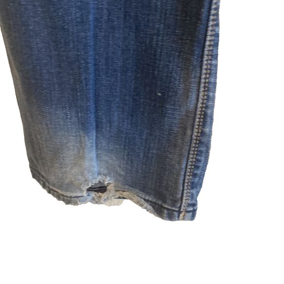 Cult of Individuality Women's 29 (30x33) Bootcut Blue Jeans Mid Rise Distressed - Picture 9 of 16